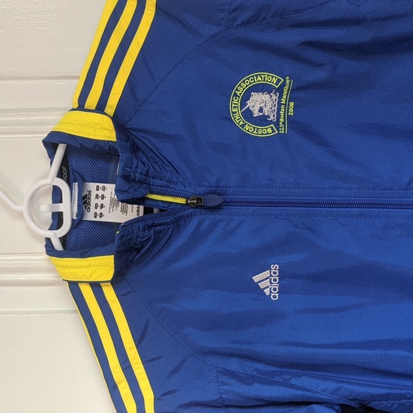 2009 women's Boston Marathon adidas jacket Small - Picture 2 of 4